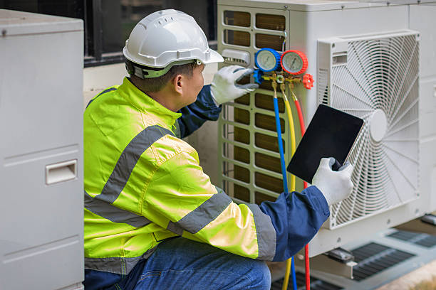 Professional Hvac technician working in Northport, NY